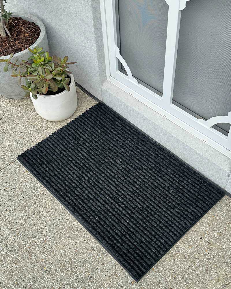 Black Durable Ribbed Doormat