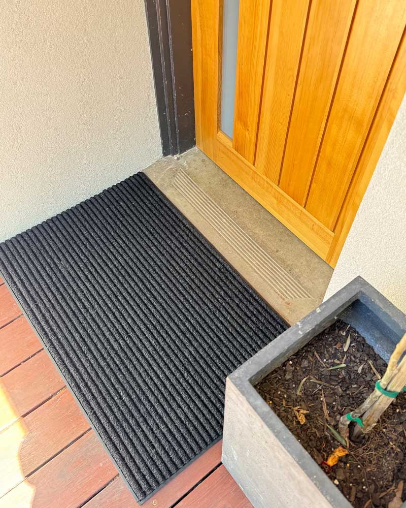 Black Durable Ribbed Doormat