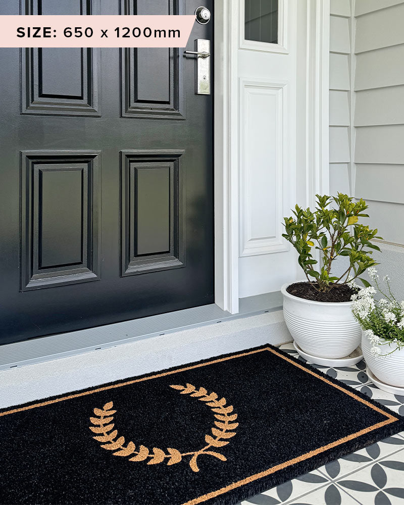 Wreath Doormat - Black Natural Painted