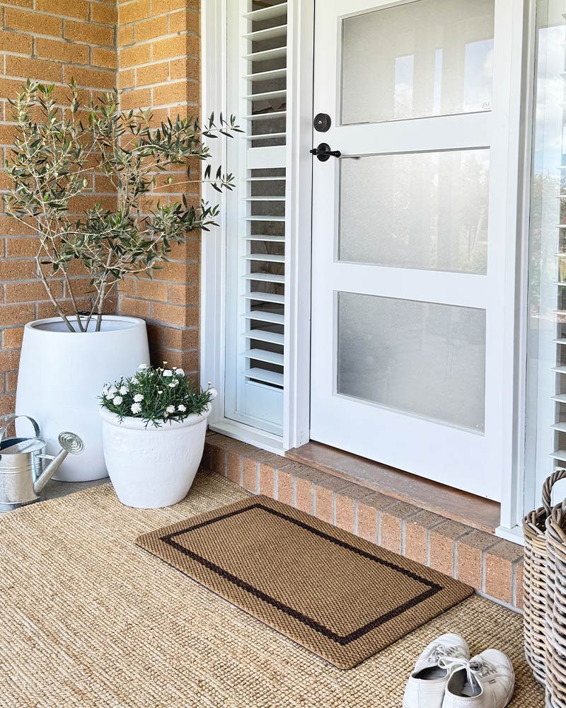 Everlast Brown Border