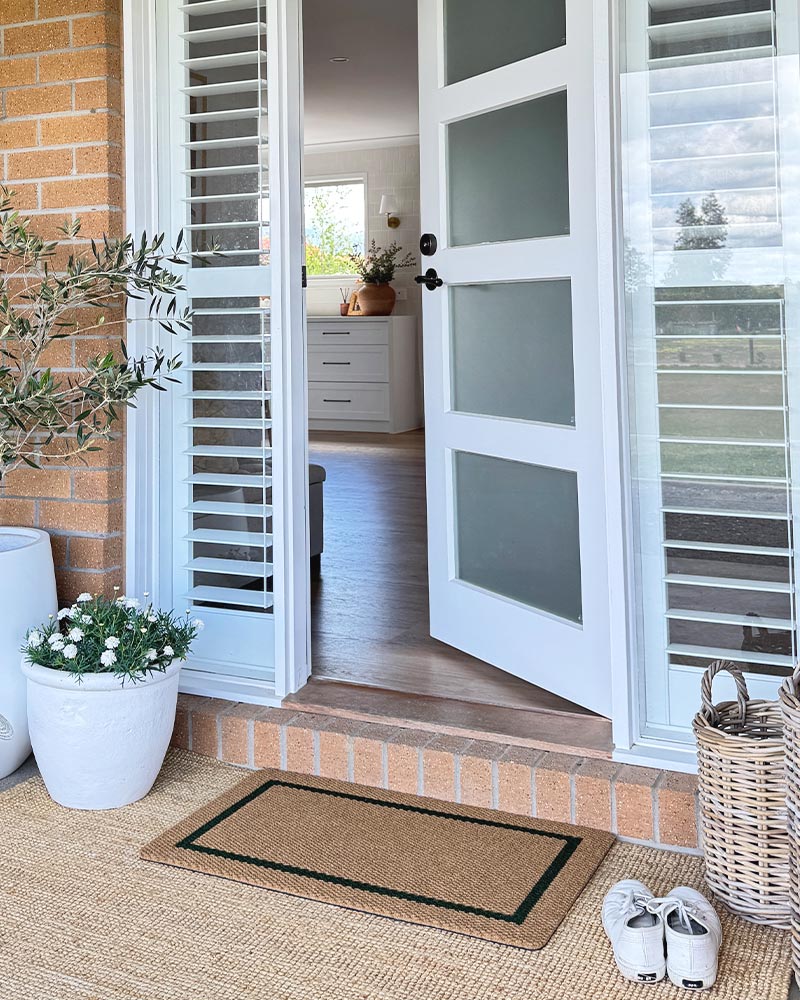 Everlast Green Border